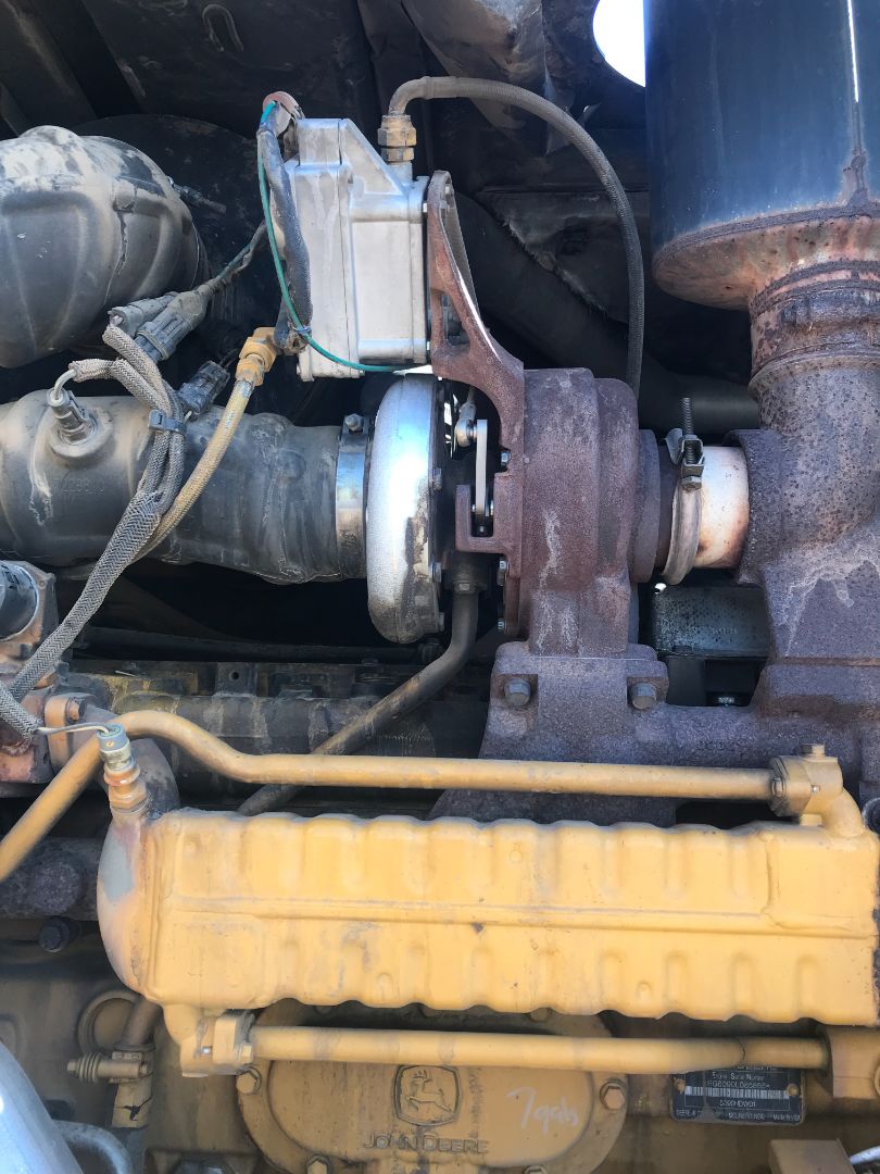 2010 DEERE 872GP - Image 19